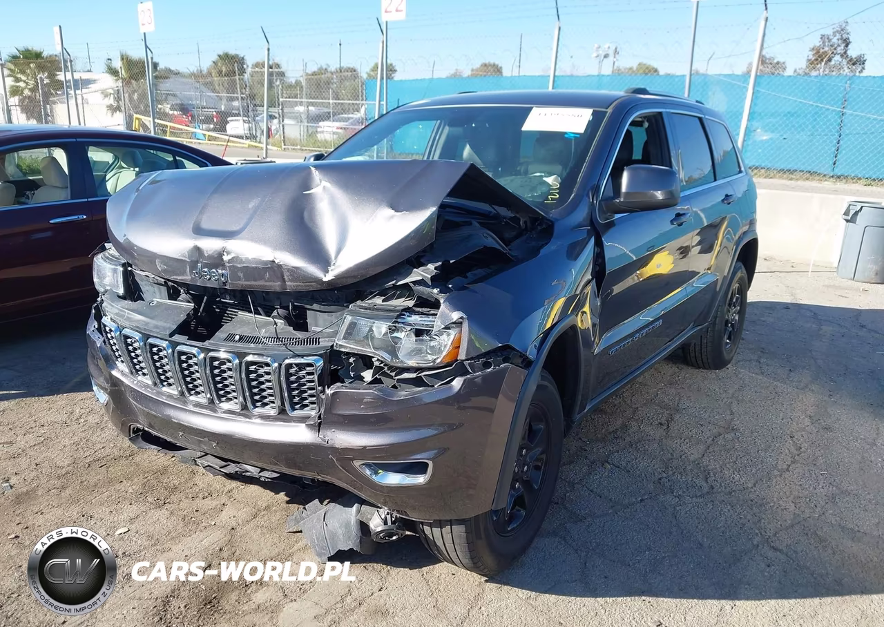 2017 Jeep Grand Cherokee Laredo 4X2 VIN:1C4RJEAG3HC678779 - 2