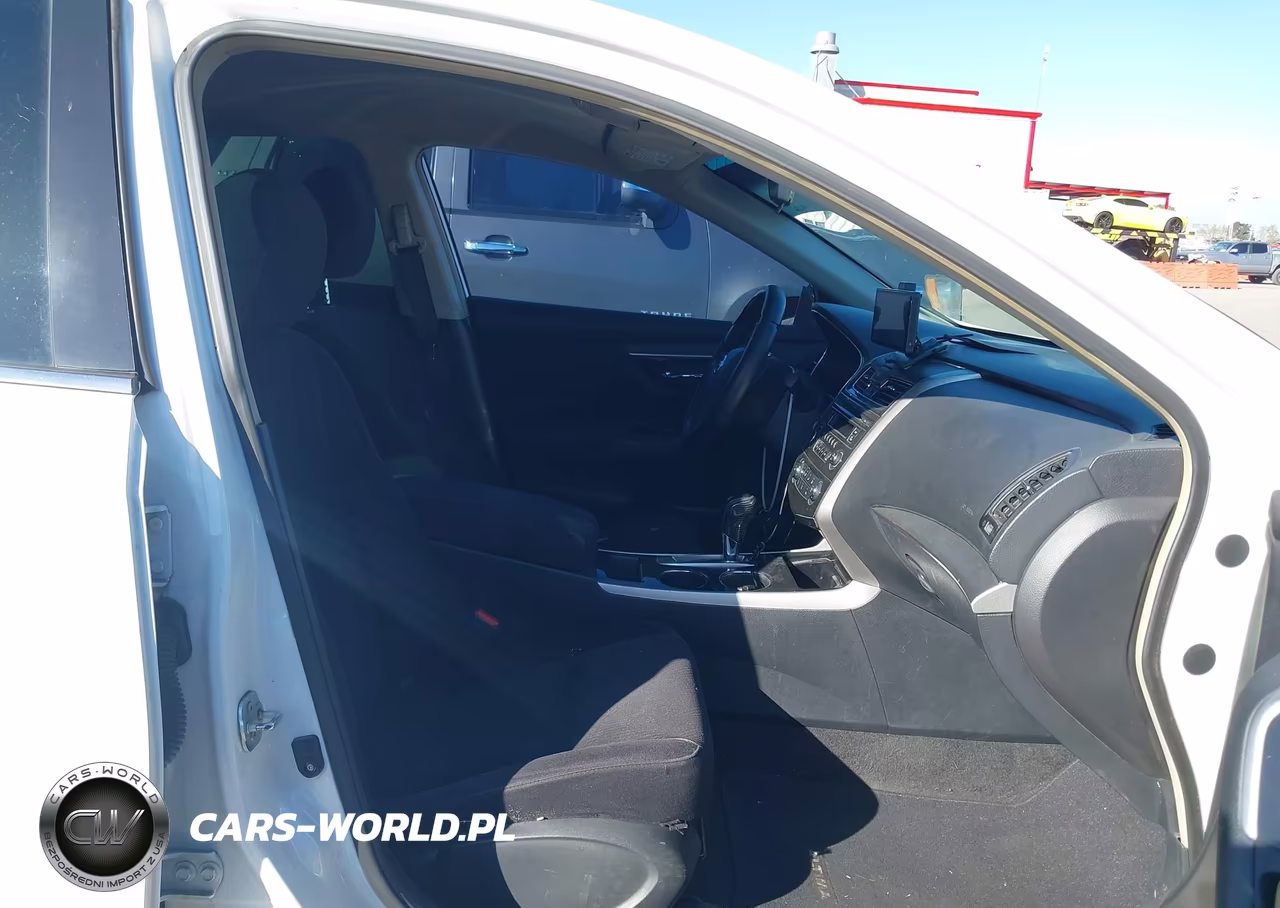 2013 Nissan Altima 2.5 S VIN:1N4AL3AP1DN550928 - 5