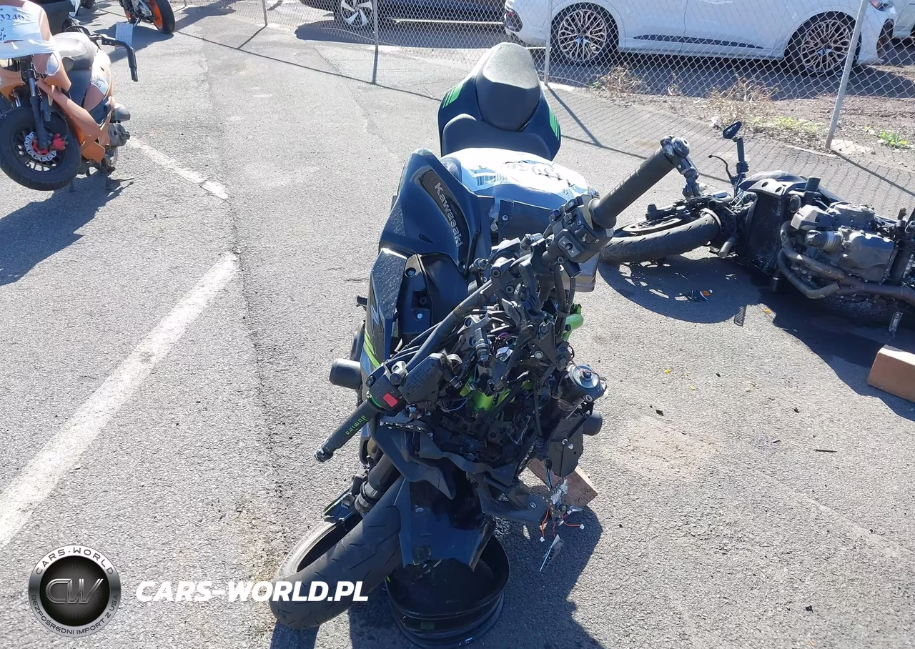2020 Kawasaki Zr900 F VIN:ML5ZRDF18LDA40177 - 5