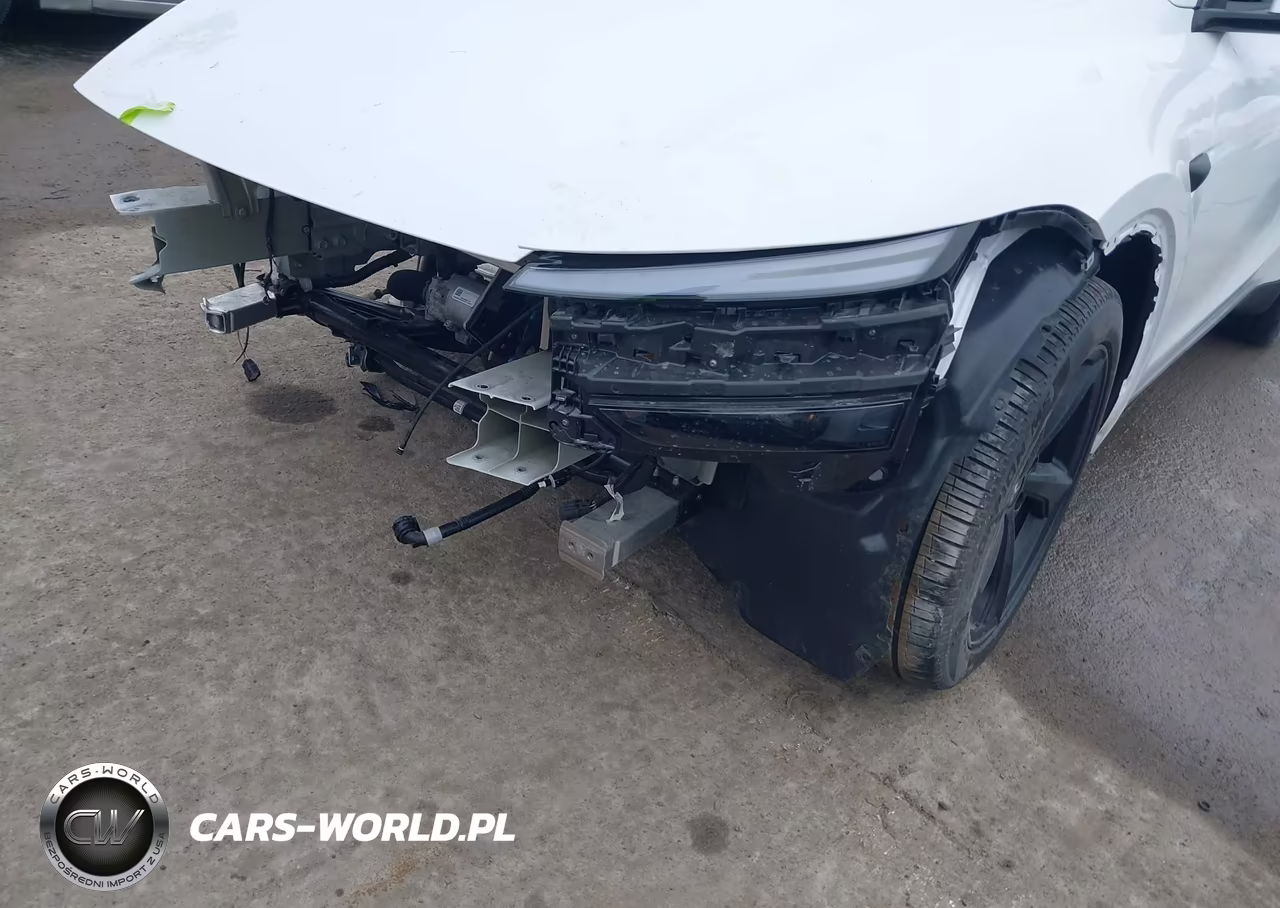 2026 Tesla Model Y Premium Rear-Wheel Drive-Standard Rear-Wheel Drive VIN:7SAYGDED3TA454363 - 13