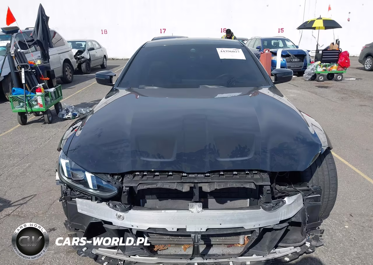 2025 BMW M4 Competition xDrive VIN:WBS33HK09SCS29920 - 13