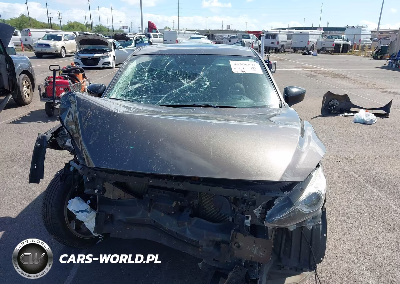 2016 Mazda Mazda3 S Grand Touring VIN:JM1BM1N30G1355521 - 13