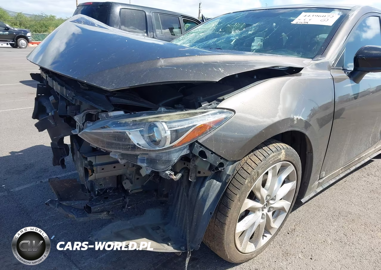 2016 Mazda Mazda3 S Grand Touring VIN:JM1BM1N30G1355521 - 18