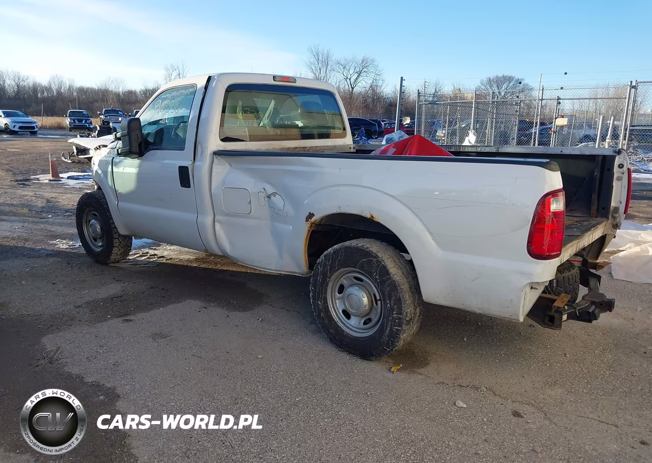 2011 Ford F-250 Xl VIN:1FTBF2A61BEC95220 - 3
