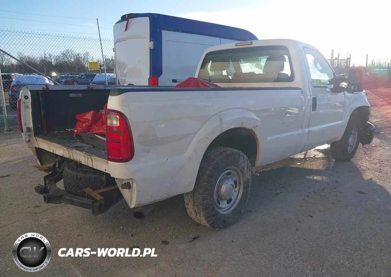 2011 Ford F-250 Xl VIN:1FTBF2A61BEC95220 - 4