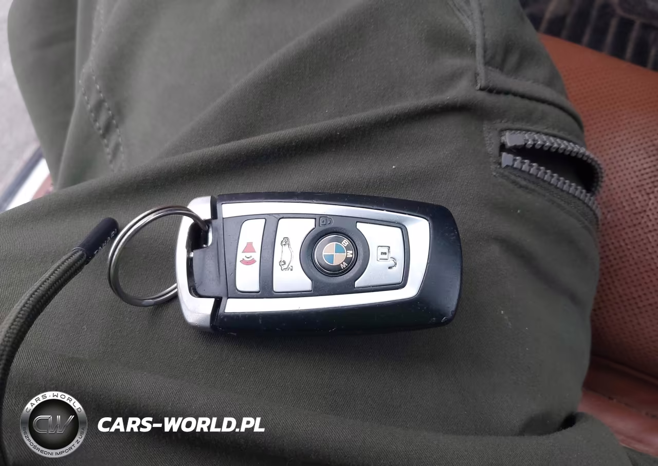 2013 BMW 750Li VIN:WBAYE8C52DD131825 - 11