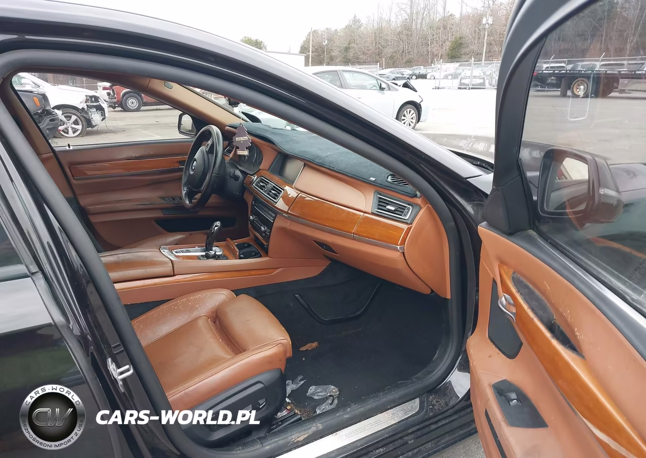 2013 BMW 750Li VIN:WBAYE8C52DD131825 - 5
