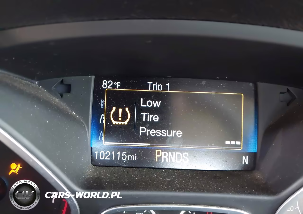 2017 Ford Focus Sel VIN:1FADP3M2XHL211524 - 15