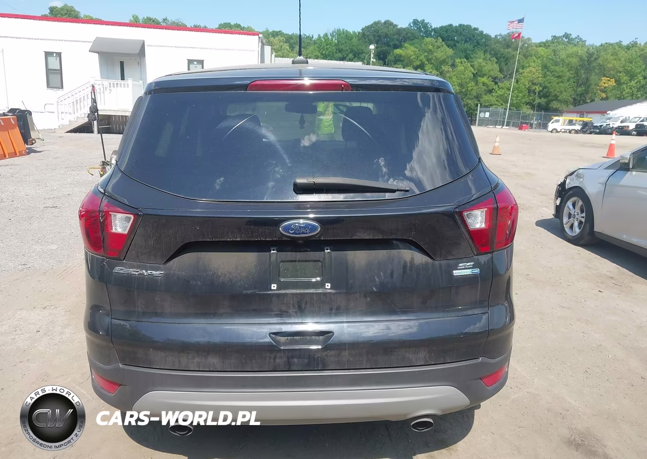 2019 Ford Escape Se VIN:1FMCU9GD2KUA37556 - 16
