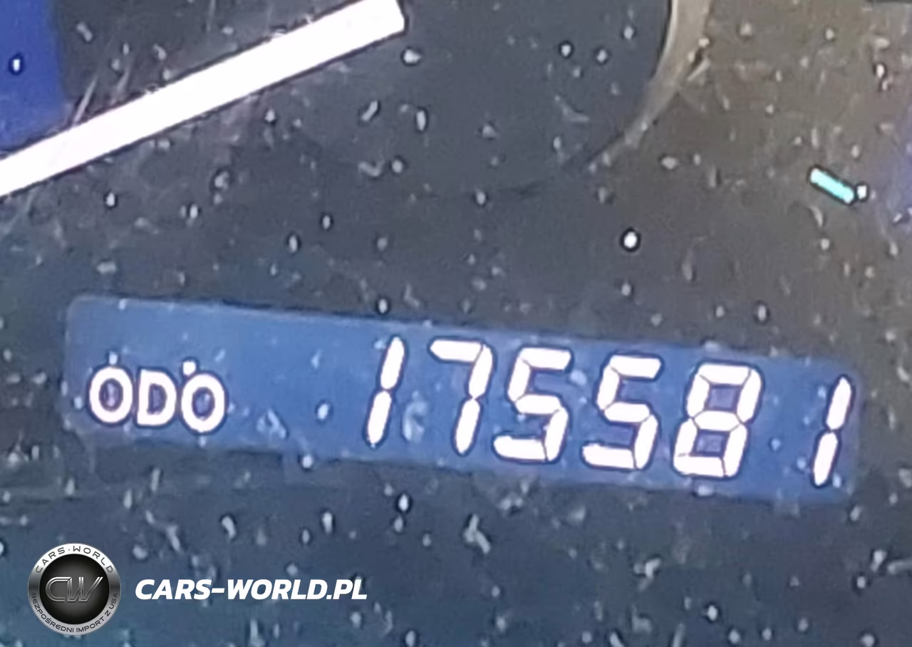 2010 Toyota Sienna Le VIN:5TDKK4CC3AS313235 - 15