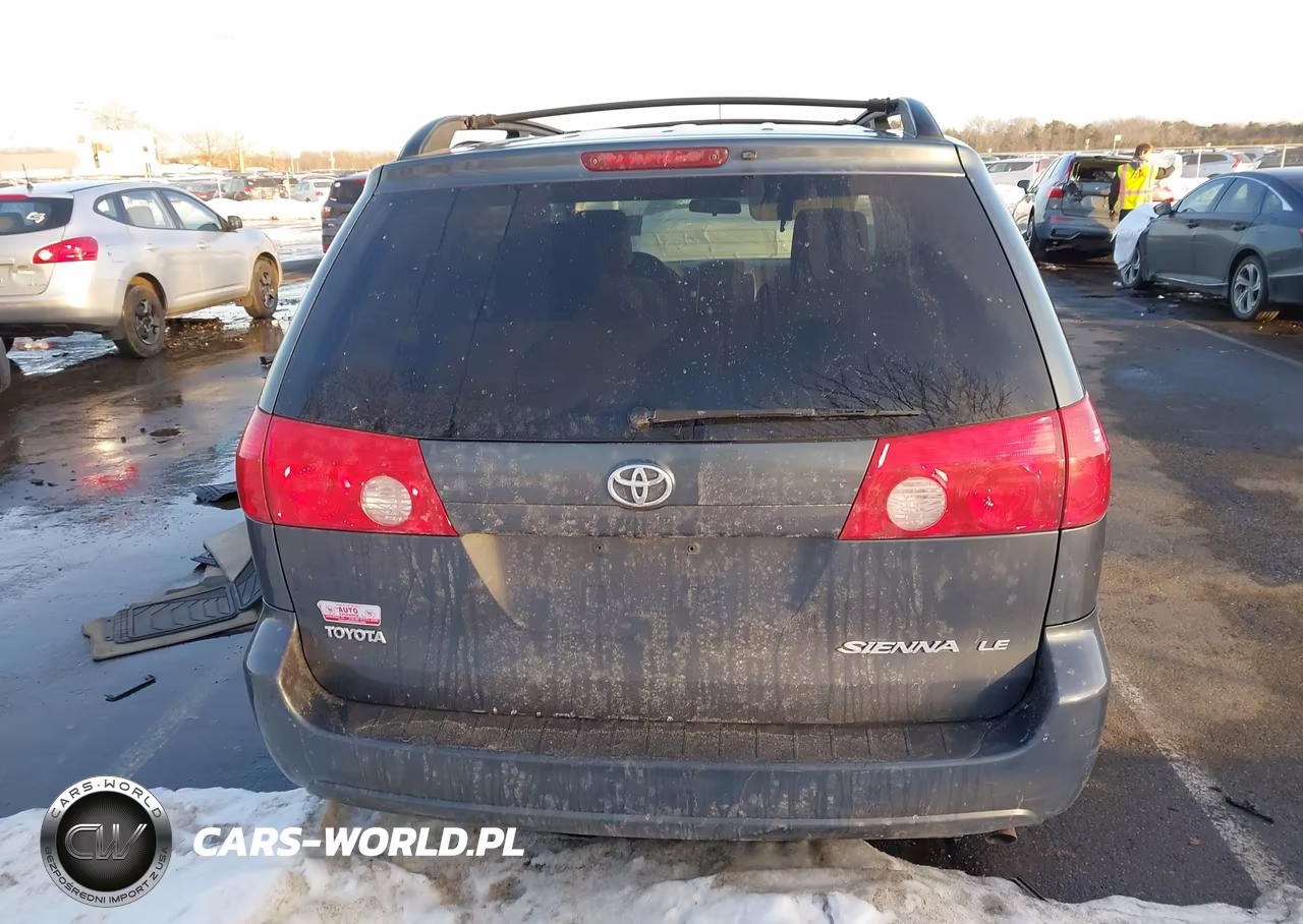 2010 Toyota Sienna Le VIN:5TDKK4CC3AS313235 - 16