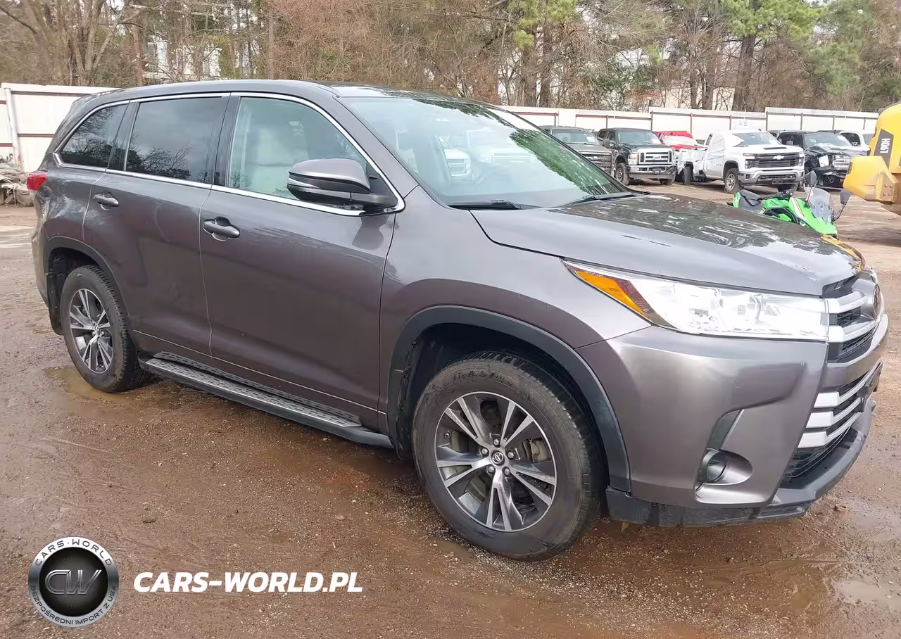 2018 Toyota Highlander Le