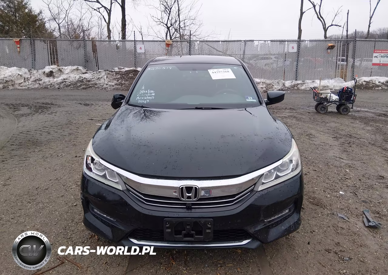 2016 Honda Accord Sport VIN:1HGCR2F56GA230519 - 12