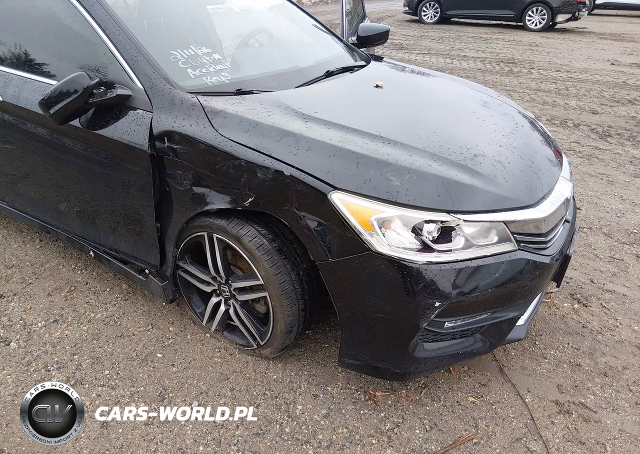 2016 Honda Accord Sport VIN:1HGCR2F56GA230519 - 17