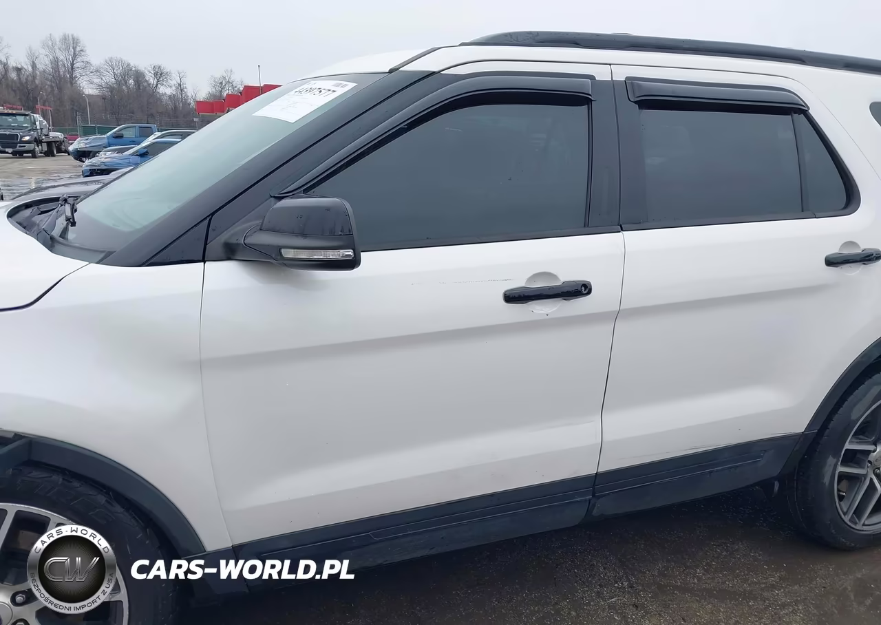 2016 Ford Explorer Sport VIN:1FM5K8GT7GGC28525 - 17