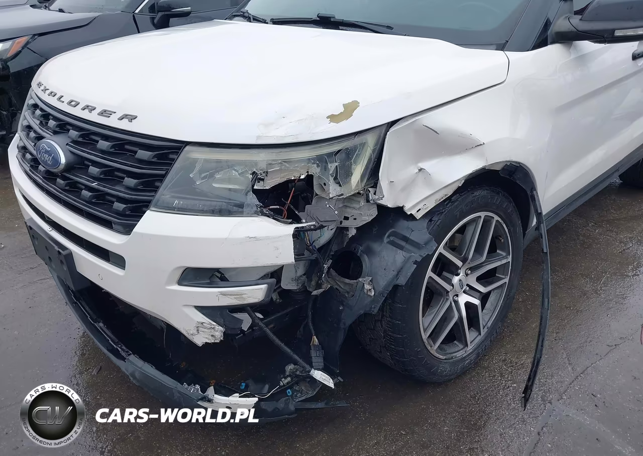2016 Ford Explorer Sport VIN:1FM5K8GT7GGC28525 - 6