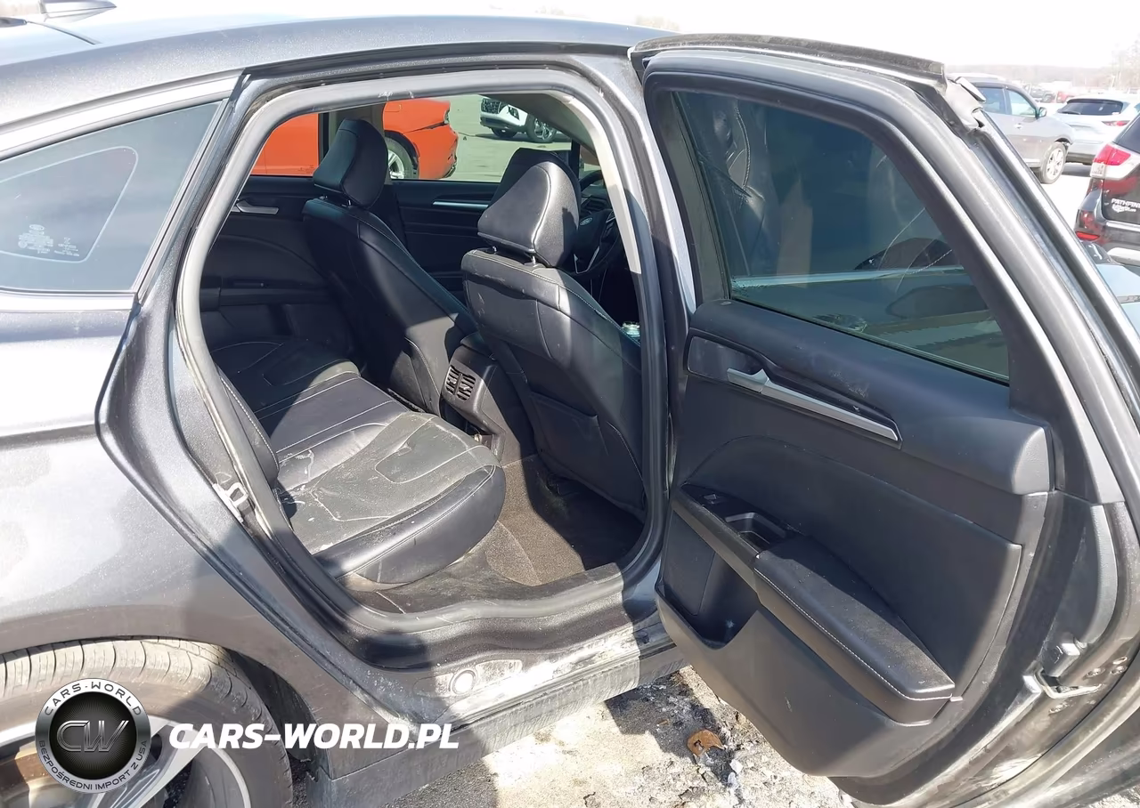 2020 Ford Fusion Titanium VIN:3FA6P0D90LR118316 - 8