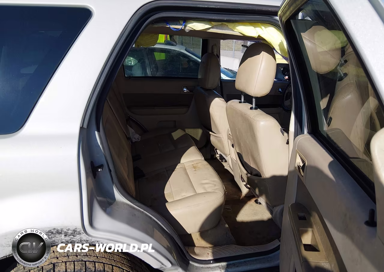 2009 Ford Escape Limited VIN:1FMCU04719KA79362 - 8