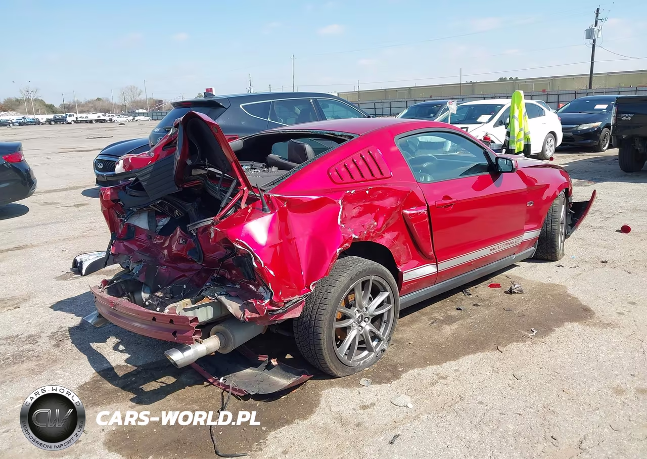 2012 Ford Mustang Gt Premium VIN:1ZVBP8CF1C5206208 - 4