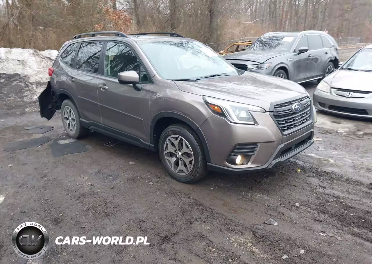 2022 Subaru Forester Premium