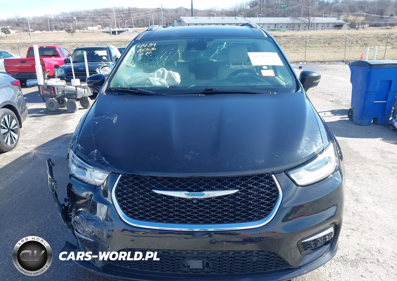 2021 Chrysler Pacifica Hybrid Touring L VIN:2C4RC1L71MR599242 - 19