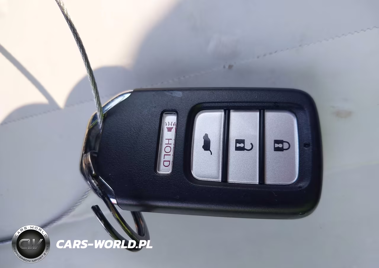 2018 Honda Civic Type R Touring VIN:SHHFK8G70JU203803 - 11