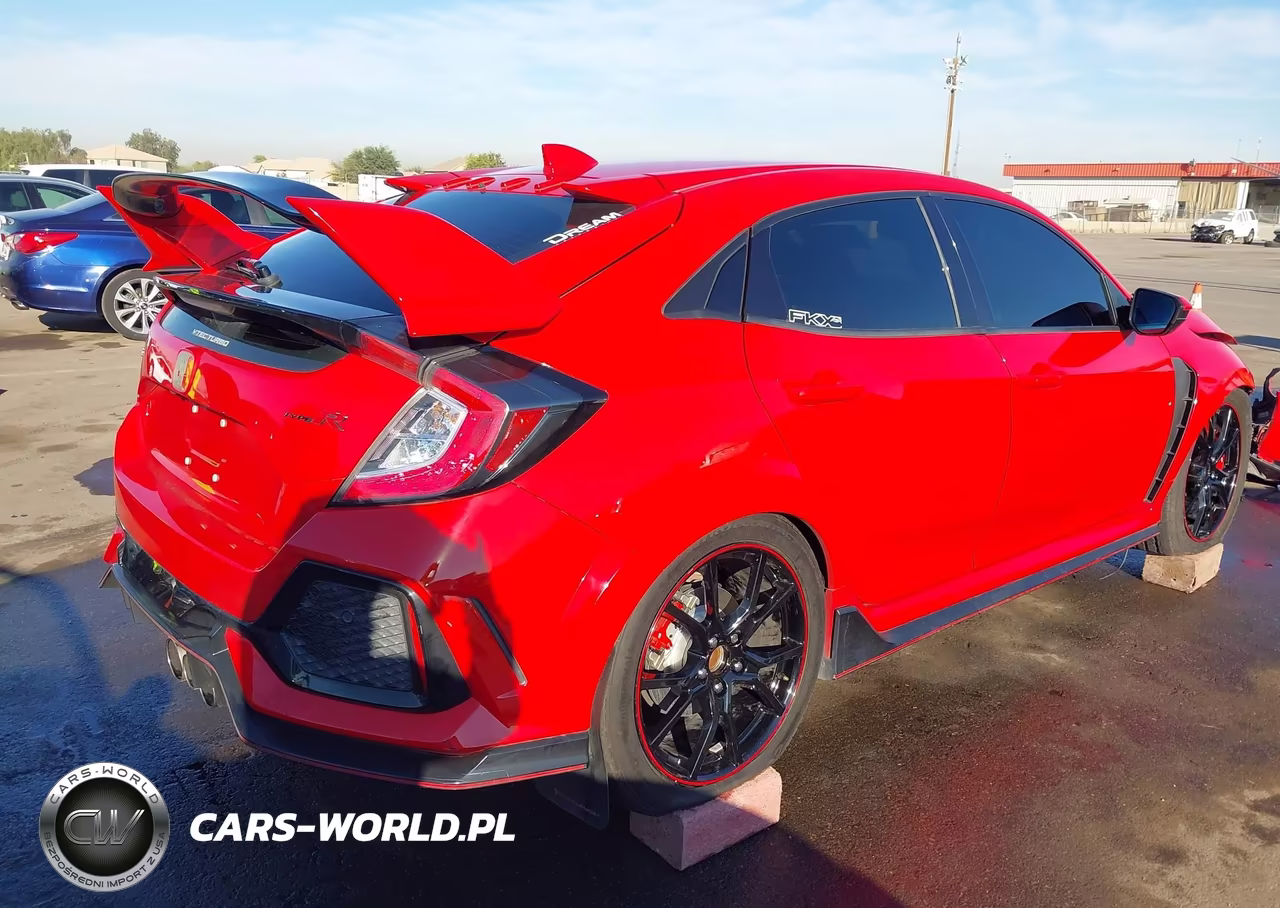 2018 Honda Civic Type R Touring VIN:SHHFK8G70JU203803 - 4