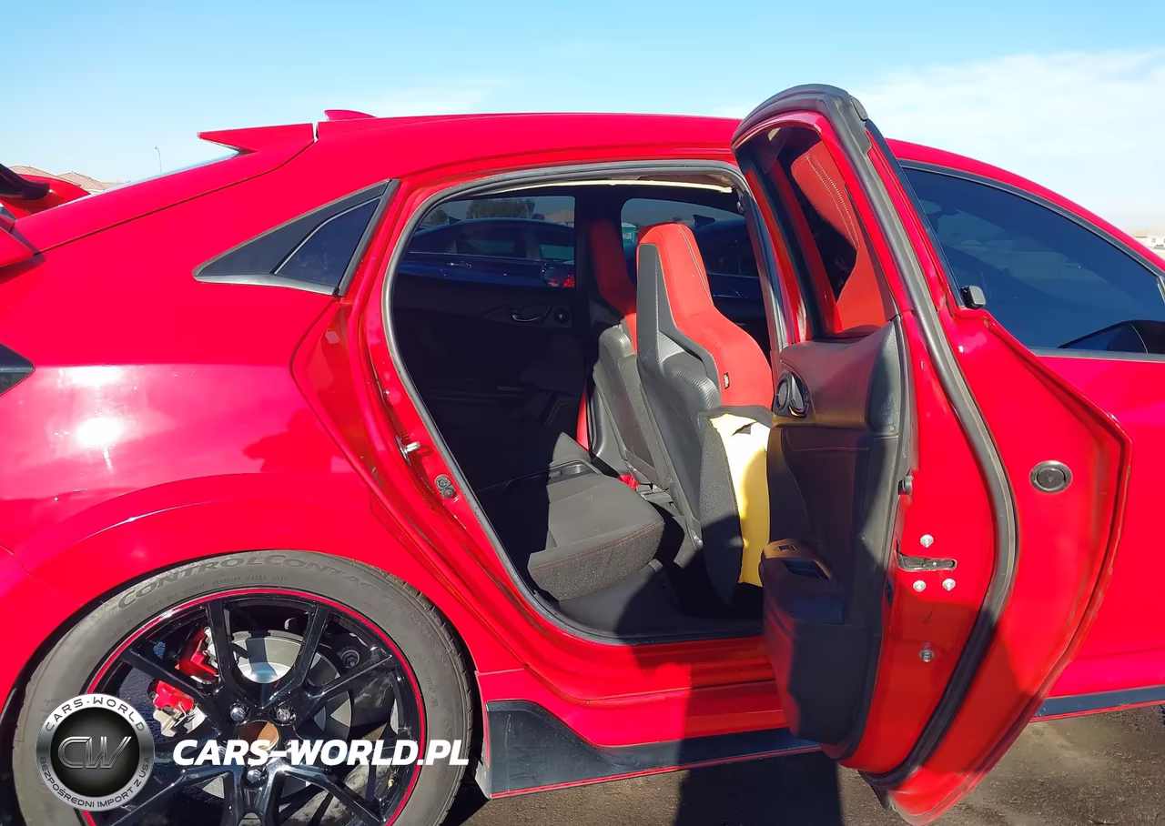 2018 Honda Civic Type R Touring VIN:SHHFK8G70JU203803 - 8