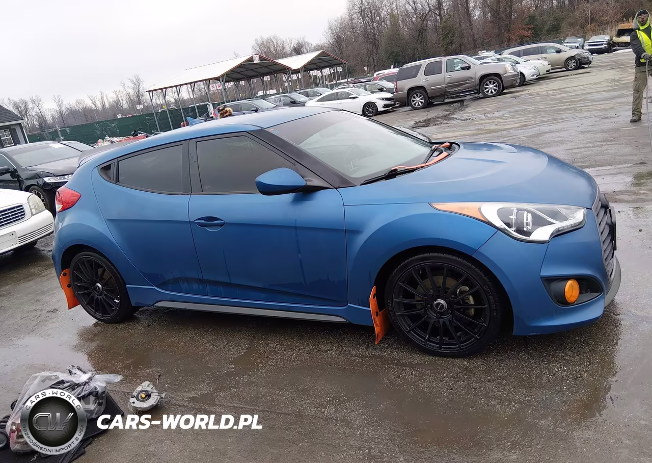 2016 Hyundai Veloster Turbo Rally Edition VIN:KMHTC6AE2GU251165 - 13