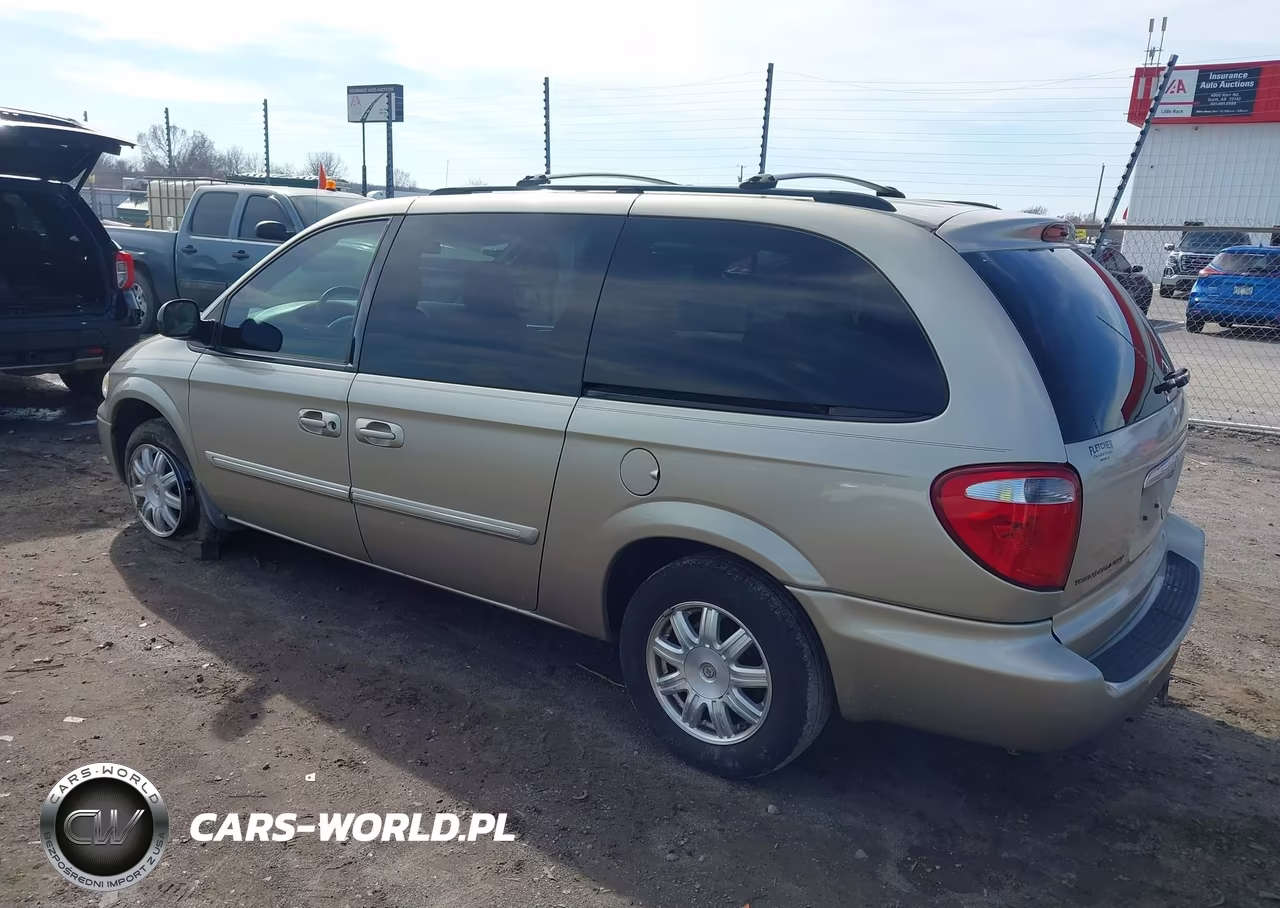 2006 Chrysler Town & Country Touring VIN:2A4GP54L46R862190 - 3