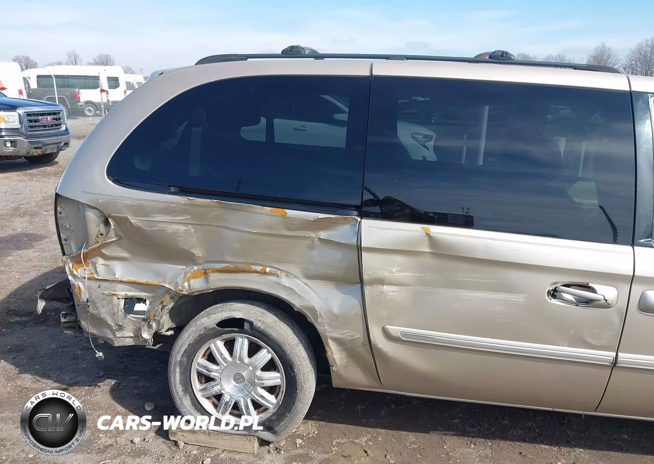 2006 Chrysler Town & Country Touring VIN:2A4GP54L46R862190 - 6
