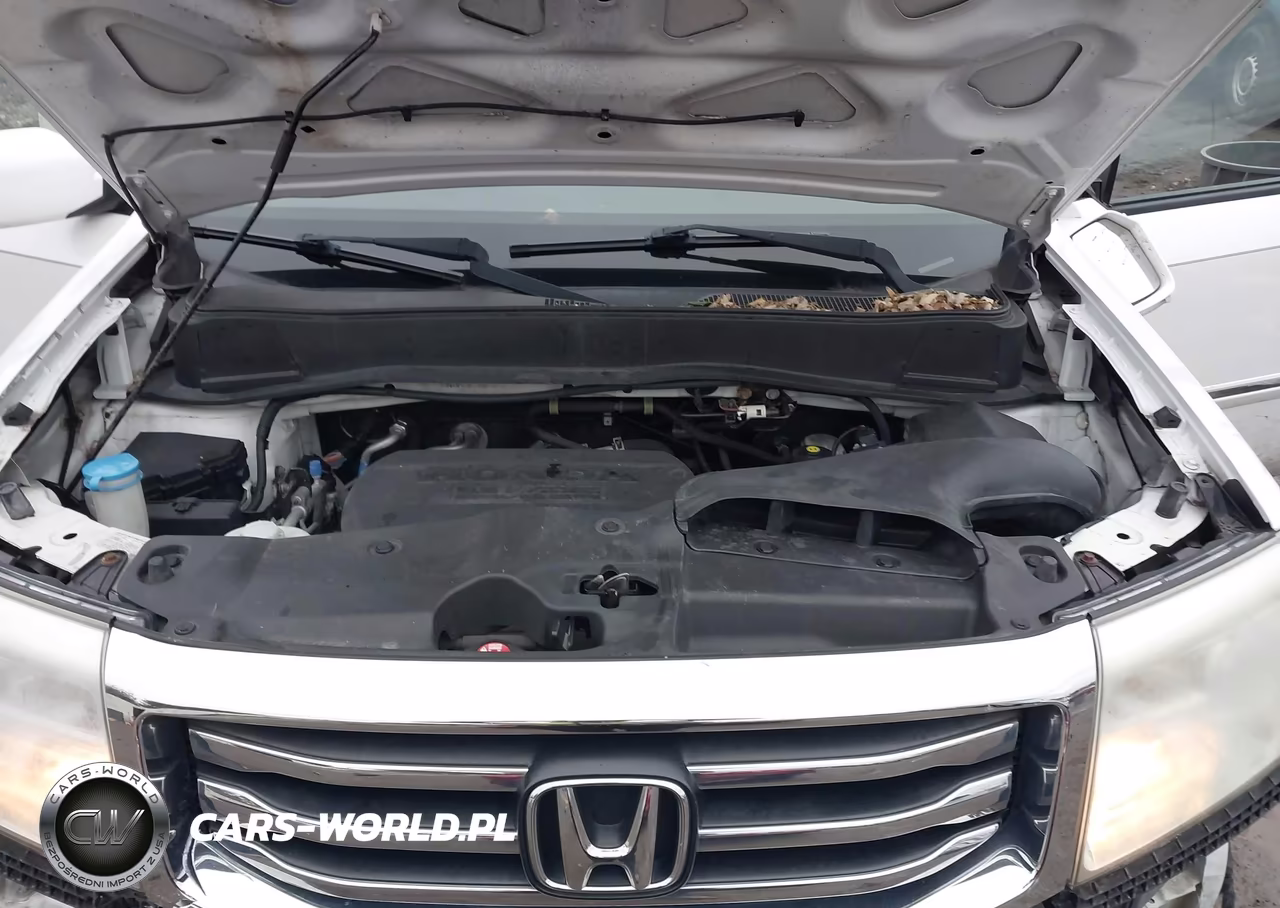 2015 Honda Pilot Touring VIN:5FNYF4H94FB046128 - 10