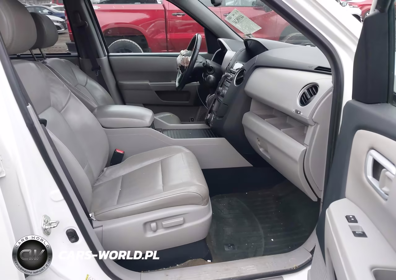 2015 Honda Pilot Touring VIN:5FNYF4H94FB046128 - 5
