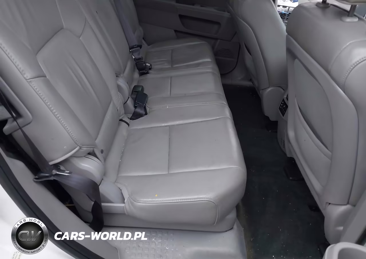 2015 Honda Pilot Touring VIN:5FNYF4H94FB046128 - 8