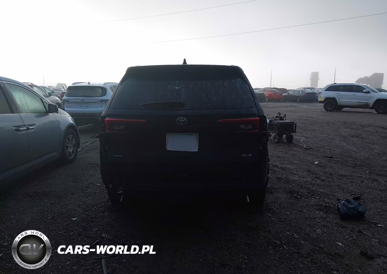 2024 Toyota Grand Highlander Xle VIN:5TDAAAB53RS063359 - 17