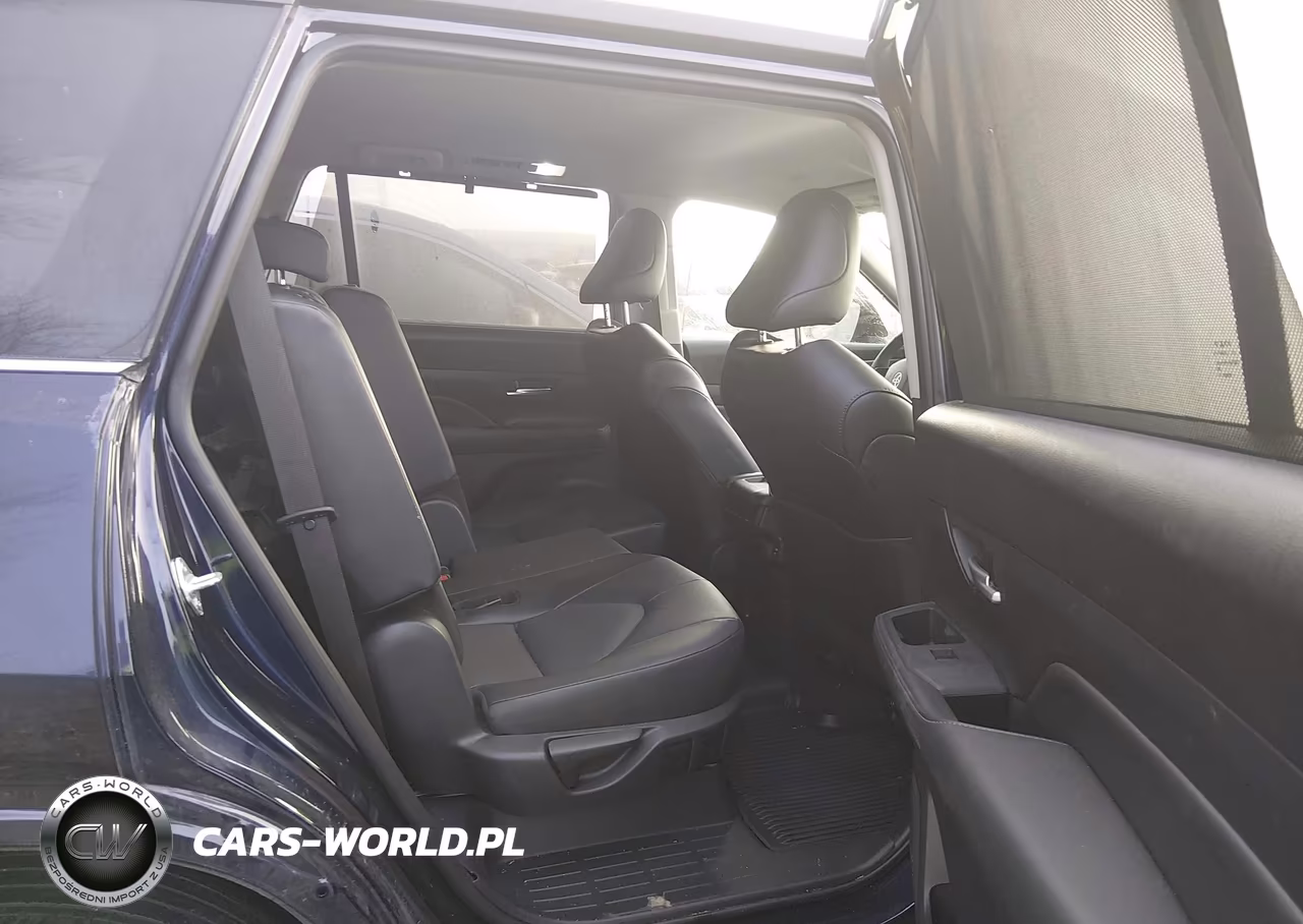 2024 Toyota Grand Highlander Xle VIN:5TDAAAB53RS063359 - 8