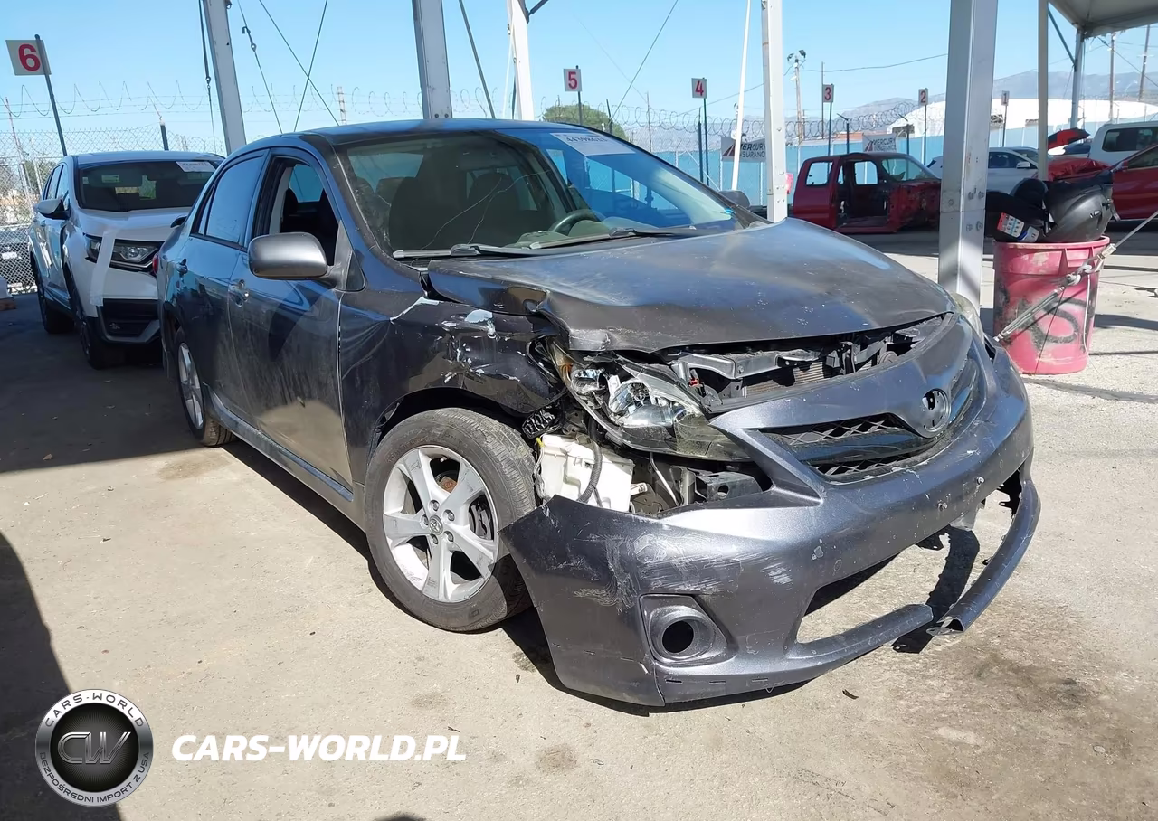 2013 Toyota Corolla S