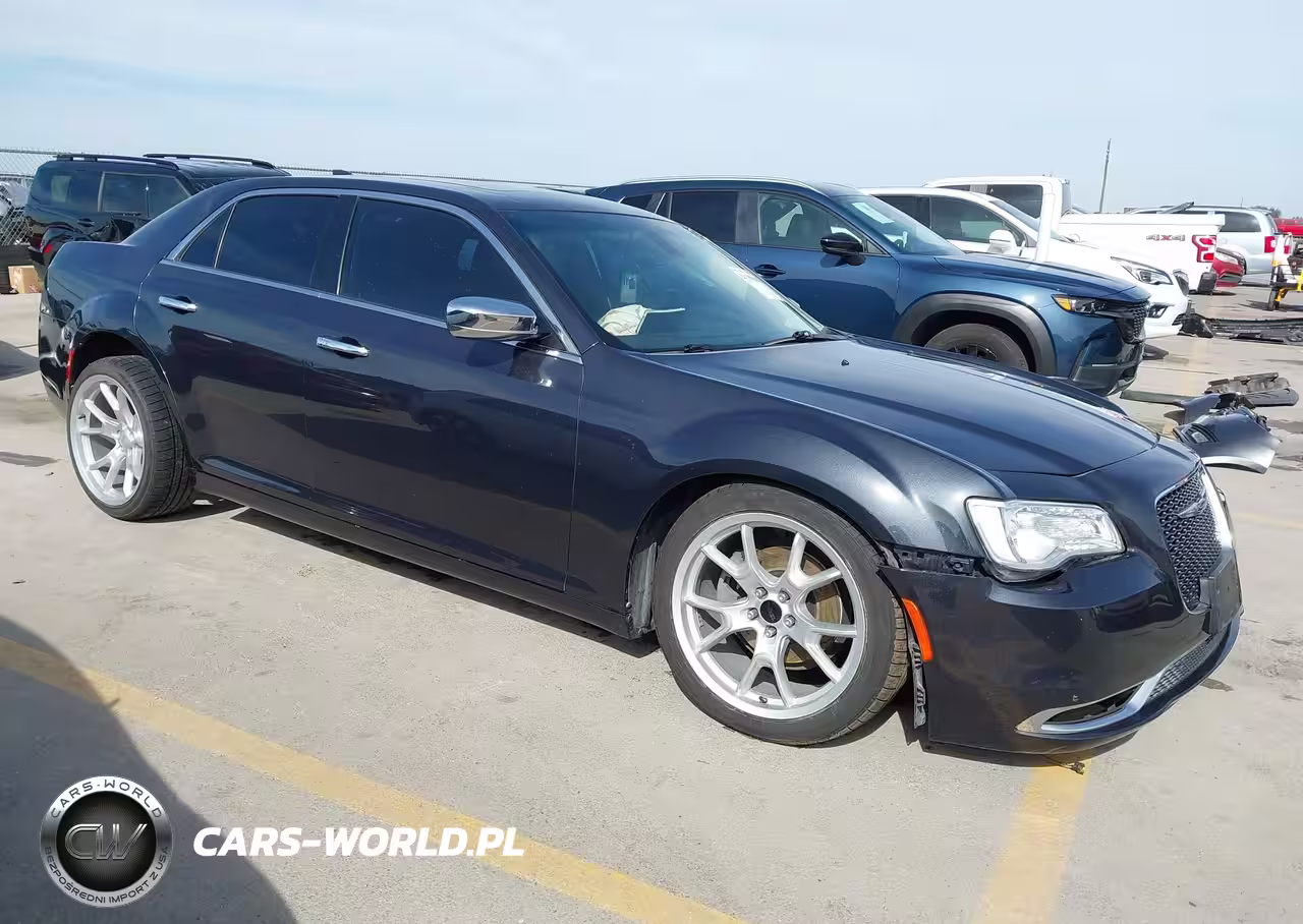 2016 Chrysler 300C