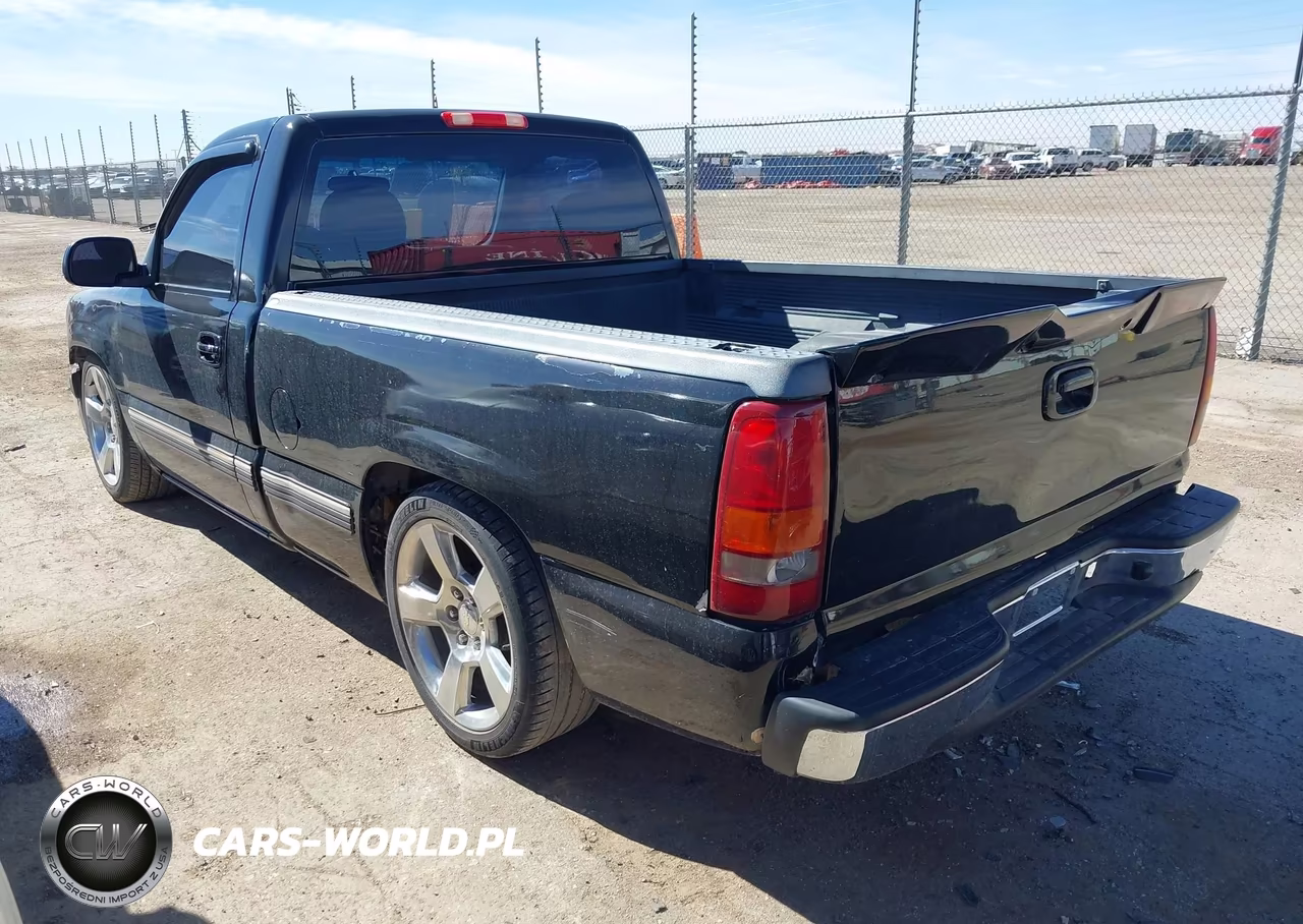 2000 Chevrolet Silverado 1500 VIN:1GCEC14W7YZ140216 - 3