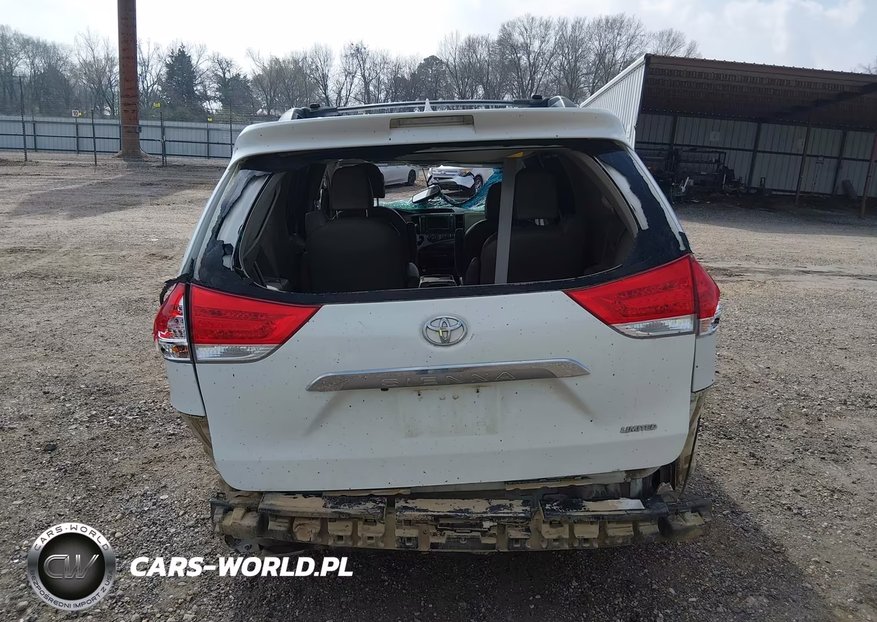 2011 Toyota Sienna Limited V6 VIN:5TDYK3DC1BS159998 - 13