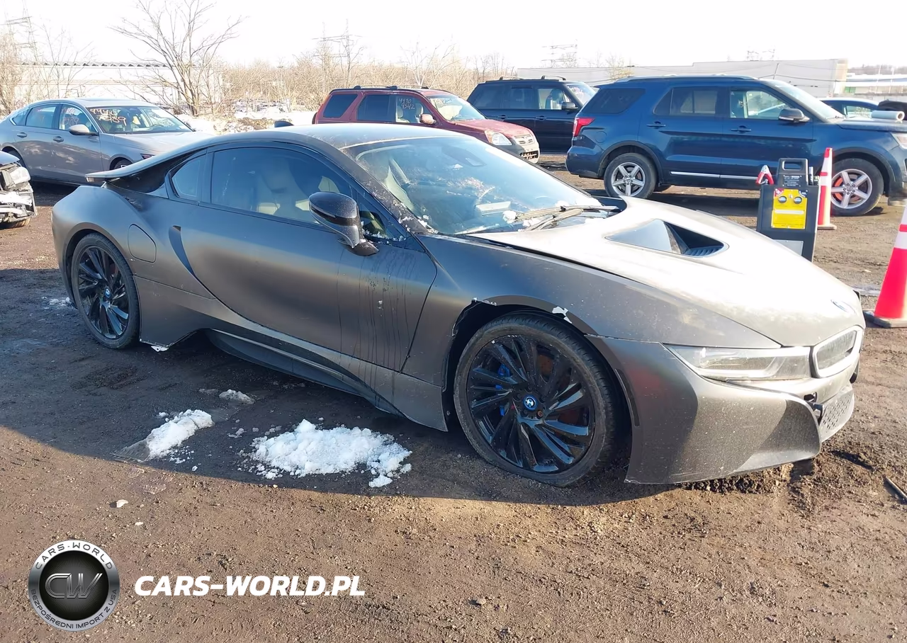 2015 BMW I8 – zdjęcie 1 z 17