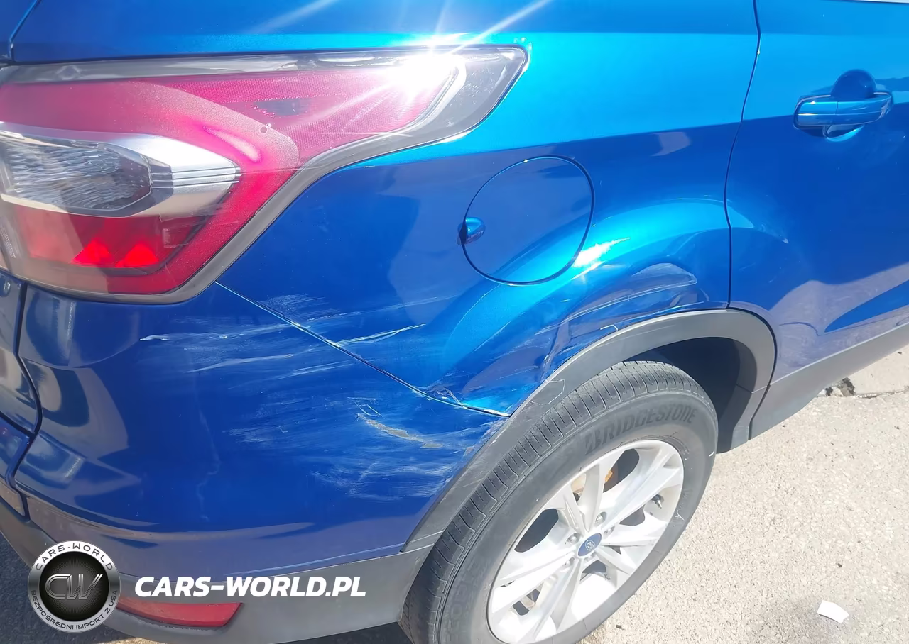 2017 Ford Escape Se VIN:1FMCU0GD2HUB15192 - 6