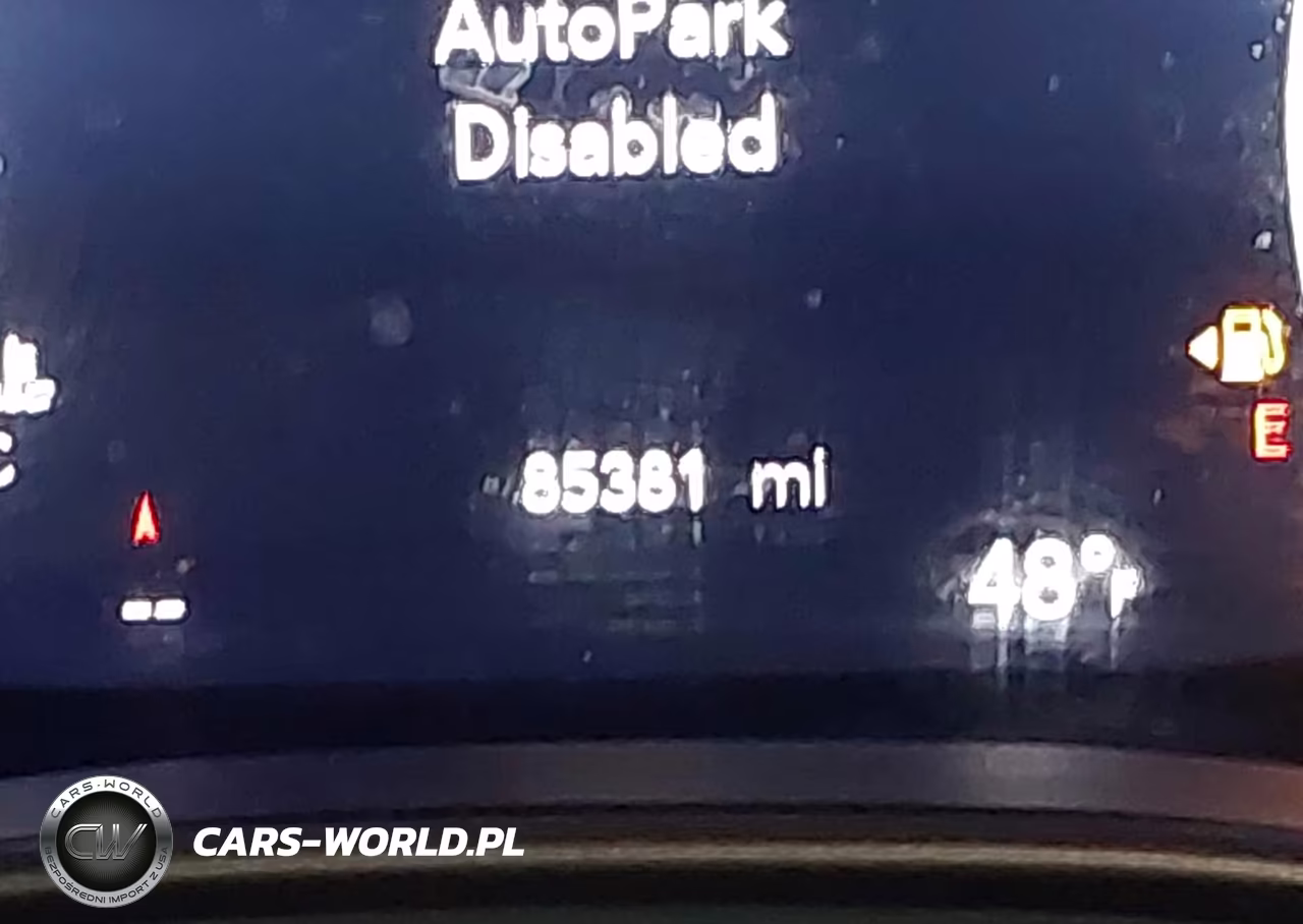 2021 Chrysler Pacifica Touring VIN:2C4RC1FG0MR593315 - 15