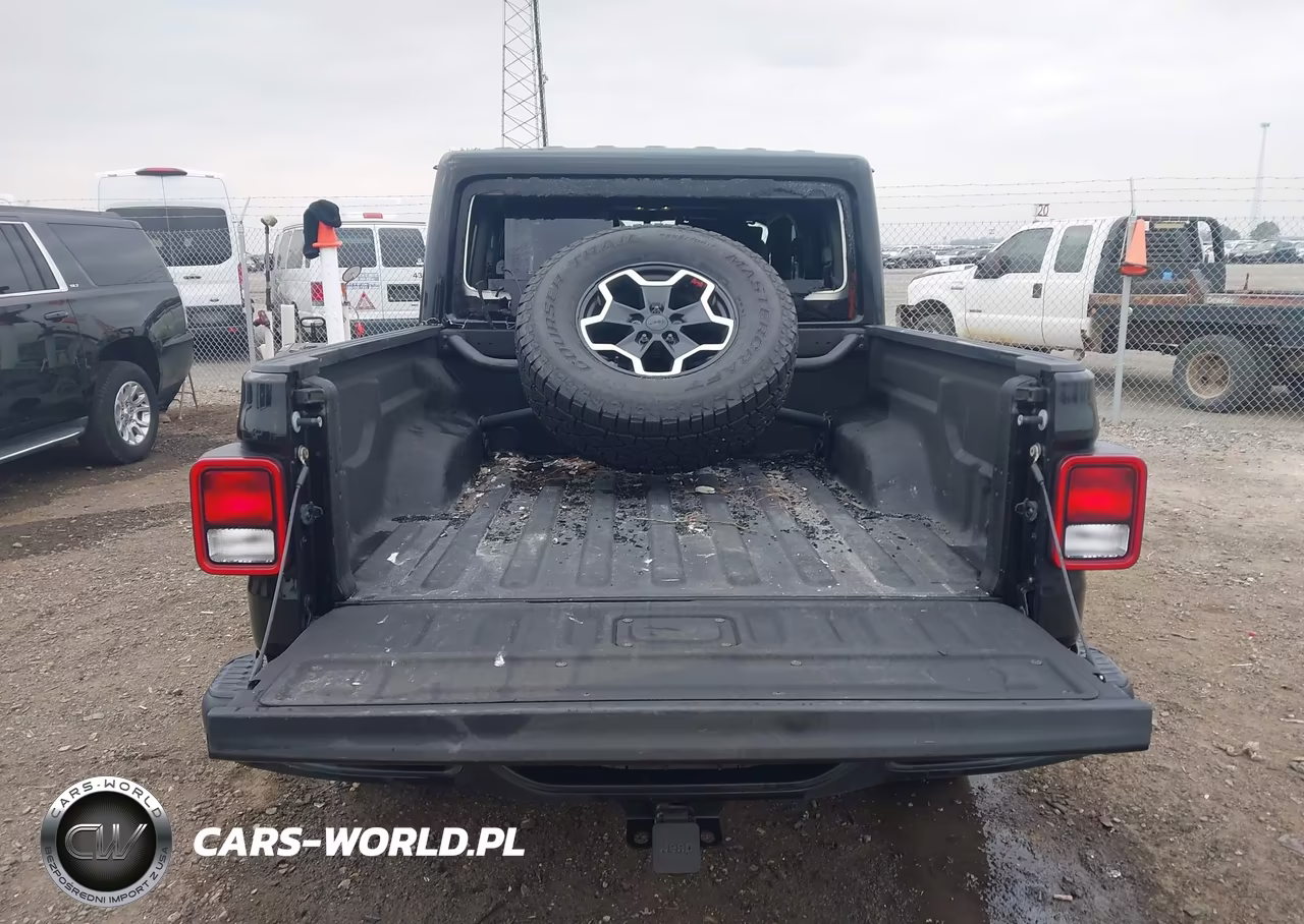2020 Jeep Gladiator Rubicon 4X4 VIN:1C6JJTBG9LL151880 - 18