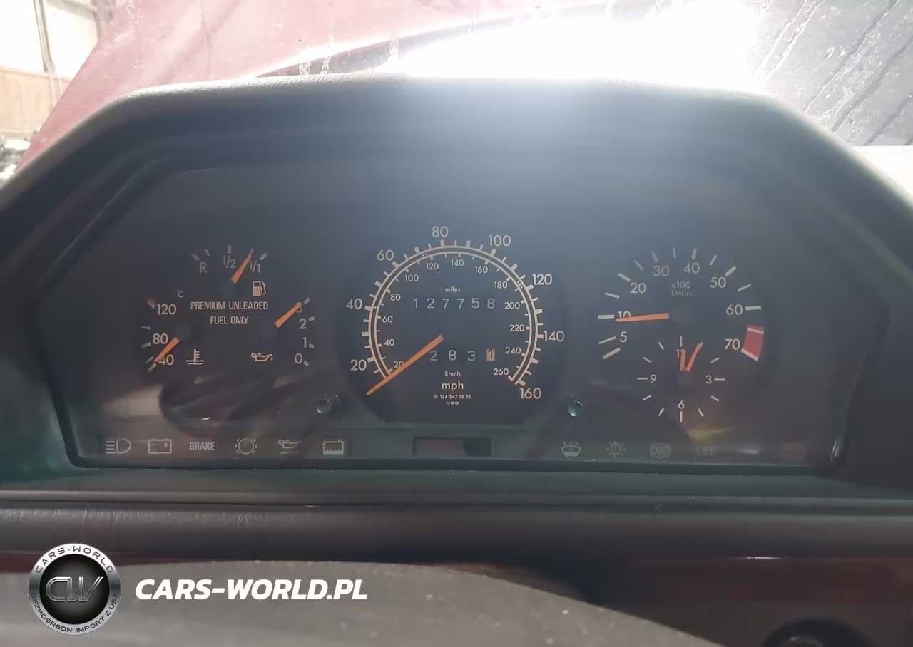 1995 Mercedes-Benz E 320 Base-320 Special VIN:WDBEA32E8SC168207 - 7