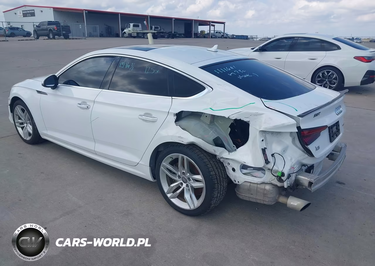 2019 Audi A5 45 Premium VIN:WAUANCF5XKA064163 - 3