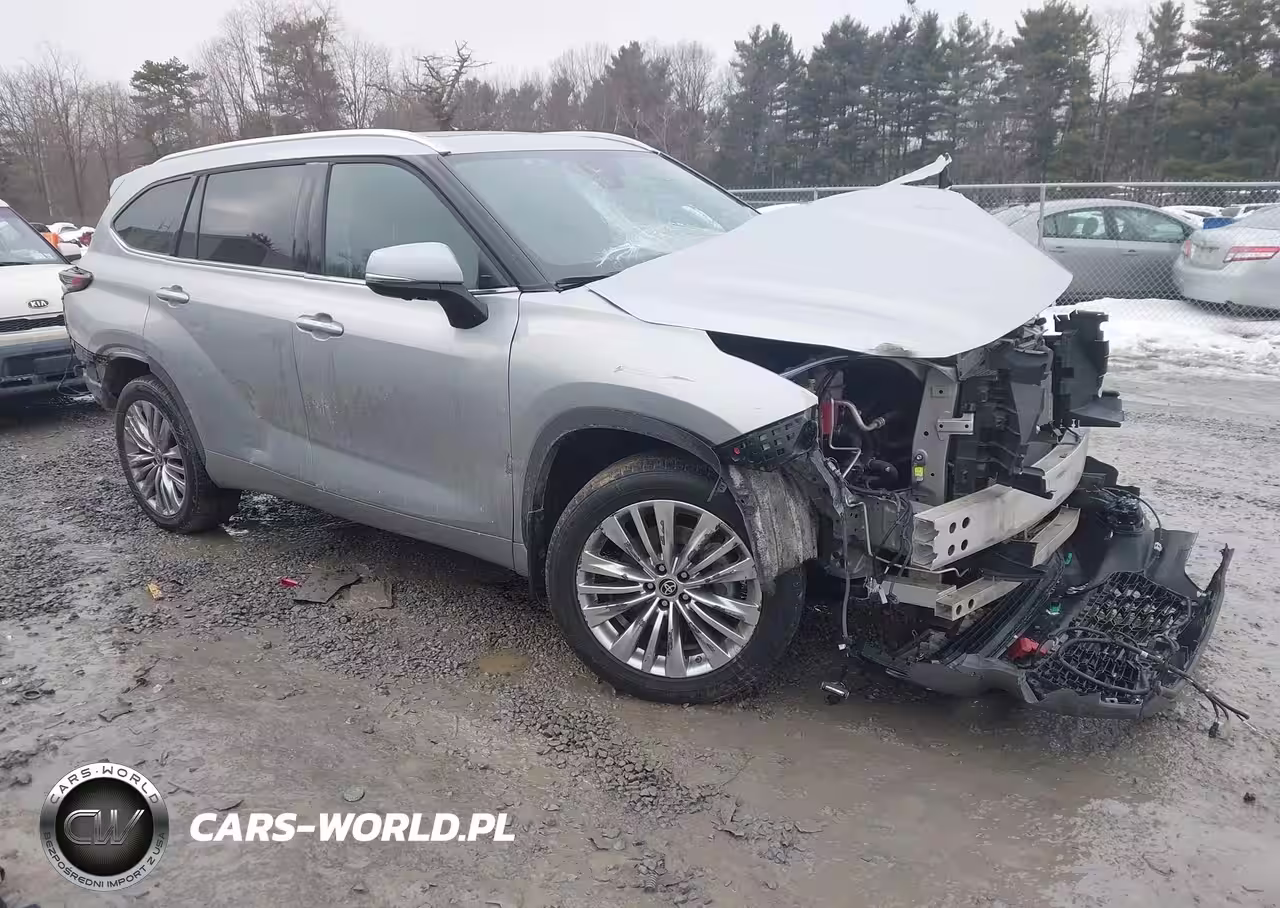 2025 Toyota Highlander Platinum