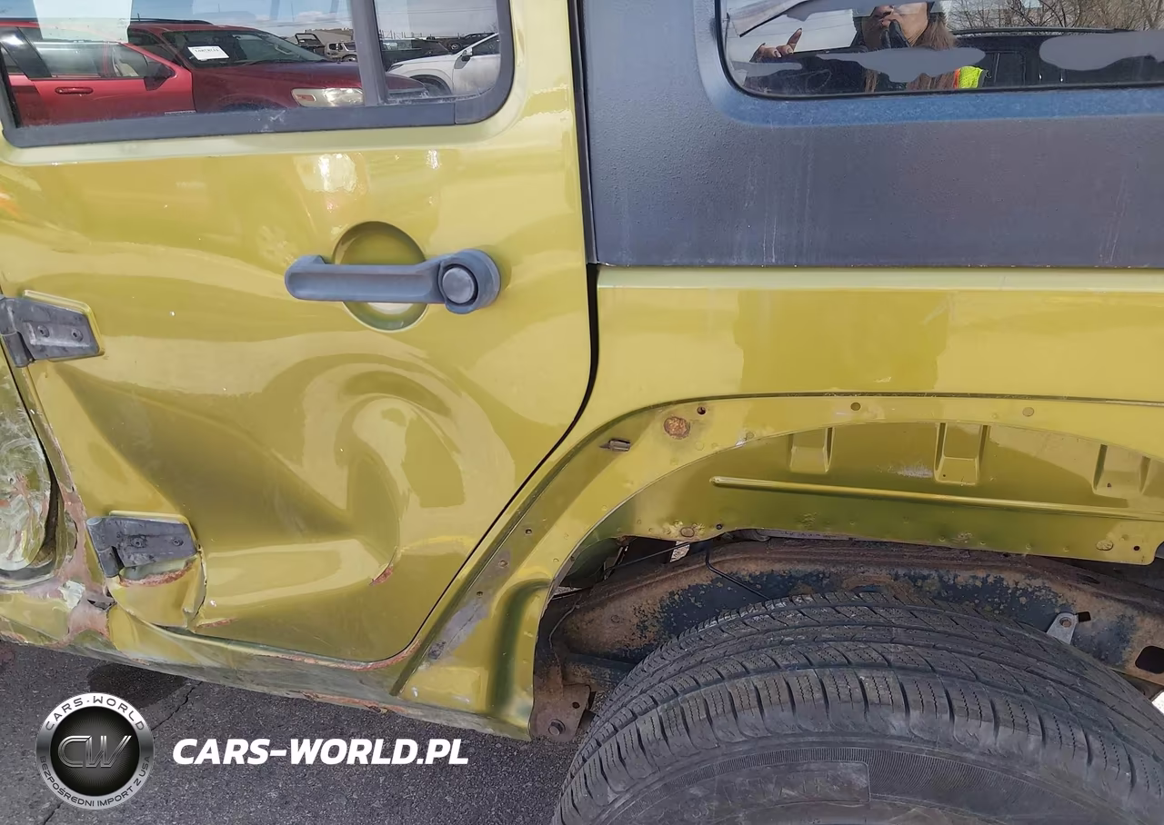 2007 Jeep Wrangler Unlimited Sahara VIN:1J4GA59137L118356 - 20
