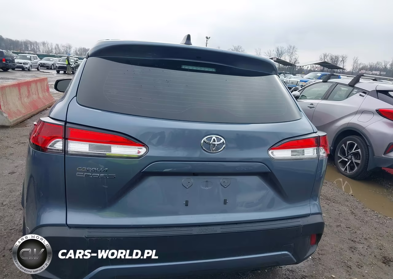 2025 Toyota Corolla Cross L VIN:7MUAAAAG4SV137290 - 17