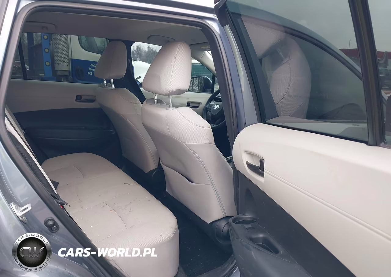 2025 Toyota Corolla Cross L VIN:7MUAAAAG4SV137290 - 8